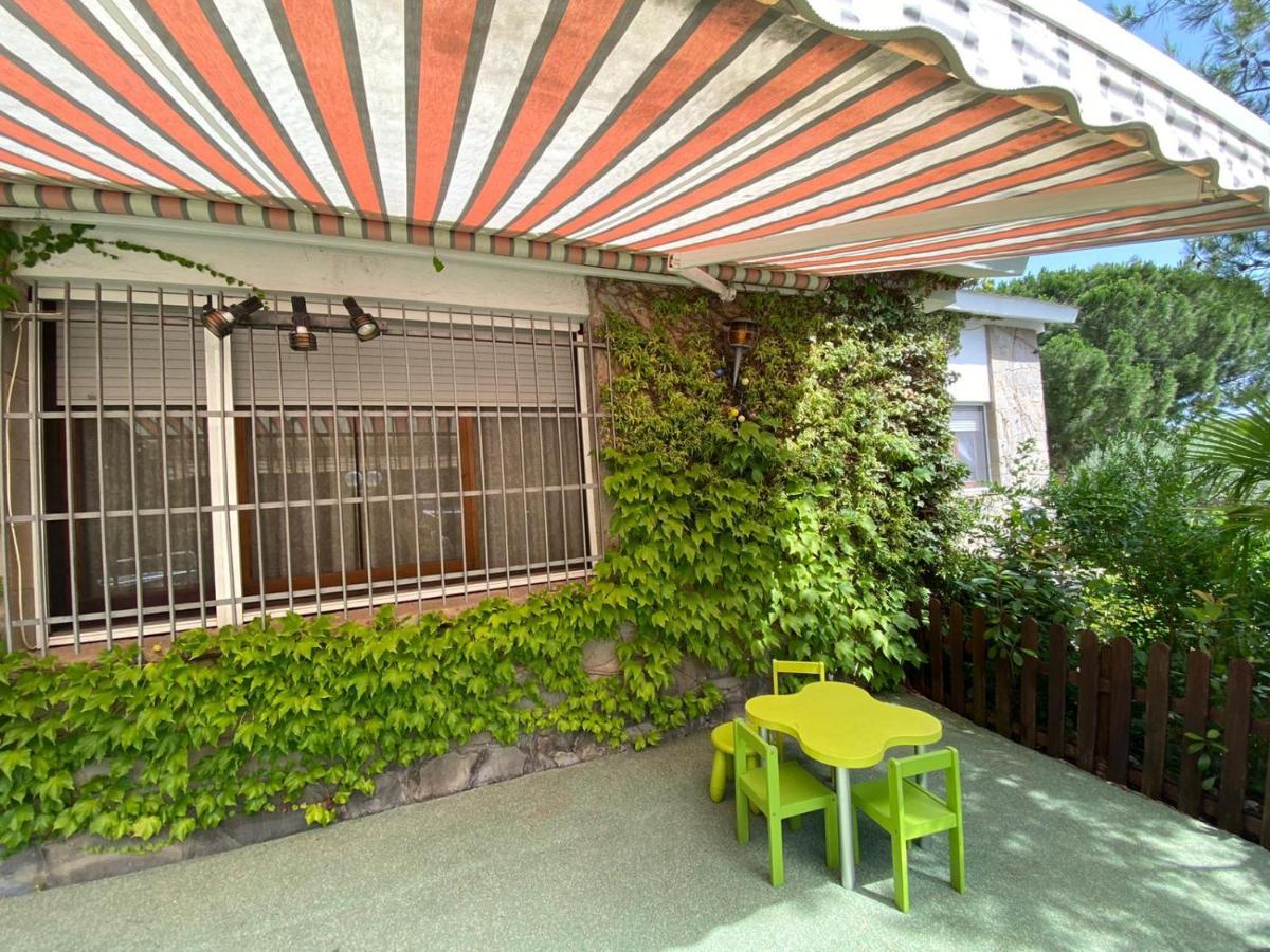 Casa Acogedora Familiar Con Piscina Villa Pallejá Exterior foto