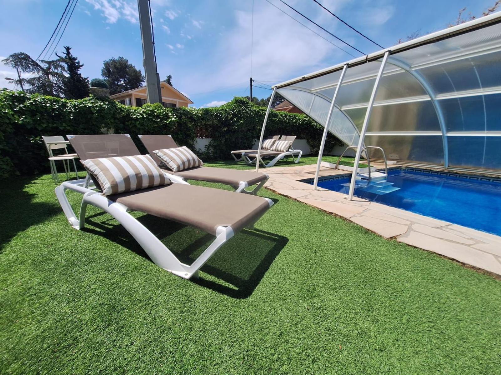 Casa Acogedora Familiar Con Piscina Villa Pallejá Exterior foto